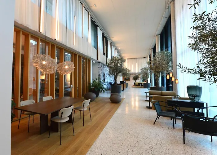 Brand-new, Close To Centre, Rooftop-summer-pool Βιέννη